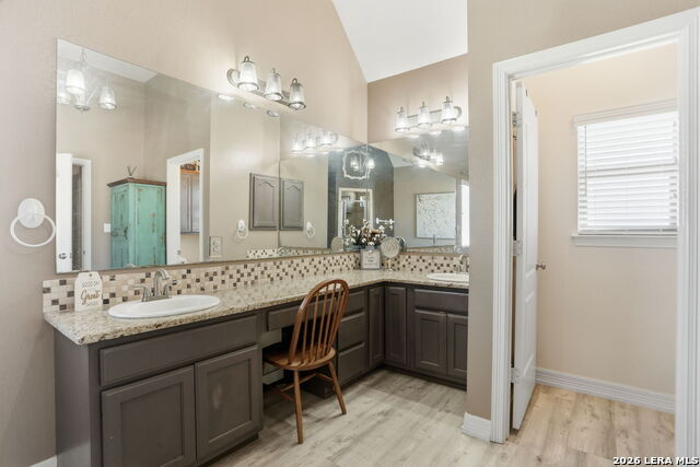 Image 20 of 39 For 108 Abrego Ridge