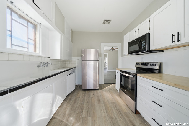 Image 6 of 8 For 122 Biering  2