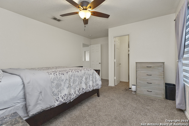 Image 15 of 30 For 707 Ridingate Farm