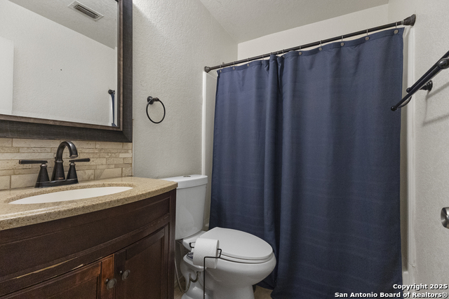 Image 19 of 30 For 707 Ridingate Farm