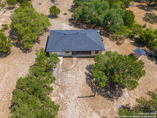 Image 41 of 50 For 371 Lake Country