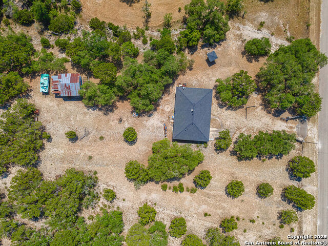 Image 42 of 50 For 371 Lake Country