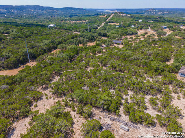 Image 49 of 50 For 371 Lake Country