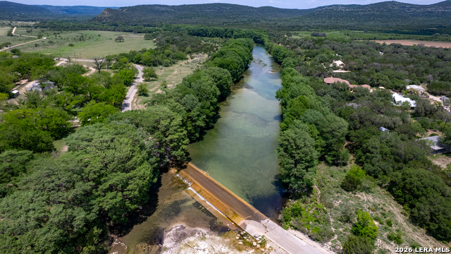 Details for 270 Robinson, ConCan, TX 78838