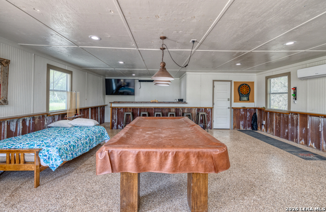 Image 8 of 51 For 270 Robinson