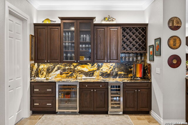 Image 15 of 44 For 230 Dwyer Ave  501