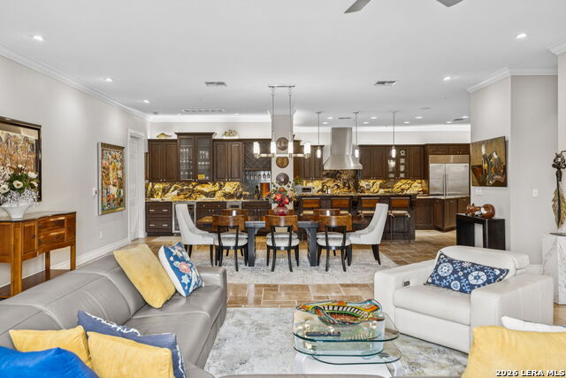 Image 22 of 44 For 230 Dwyer Ave  501