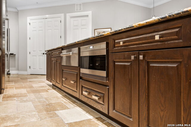 Image 9 of 44 For 230 Dwyer Ave  501