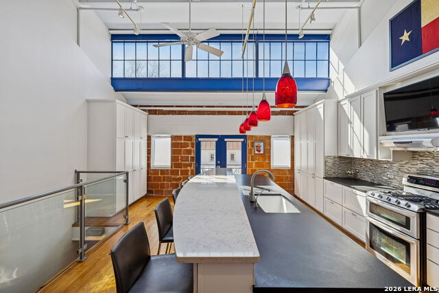 Image 15 of 35 For 212 Madison  2