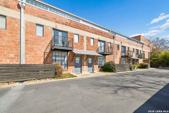 Image 33 of 35 For 212 Madison  2