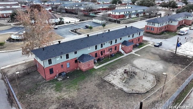 Image 3 of 17 For 309 Calgary Ave