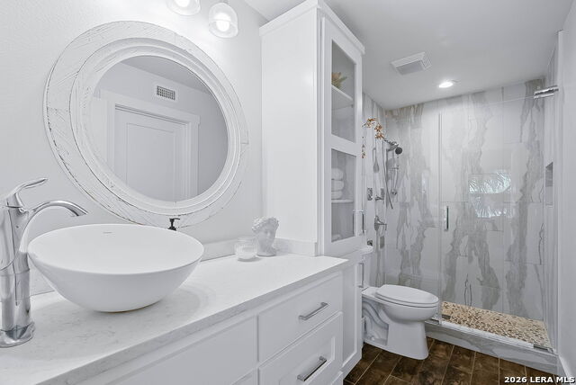 Image 13 of 26 For 620 S Fulton Beach Rd  204