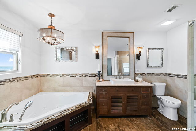 Image 17 of 26 For 620 S Fulton Beach Rd  204