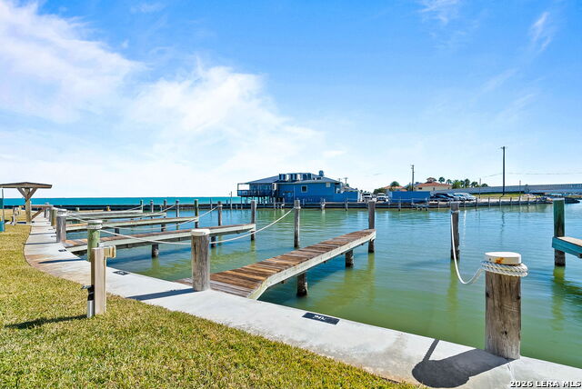 Image 5 of 26 For 620 S Fulton Beach Rd  204