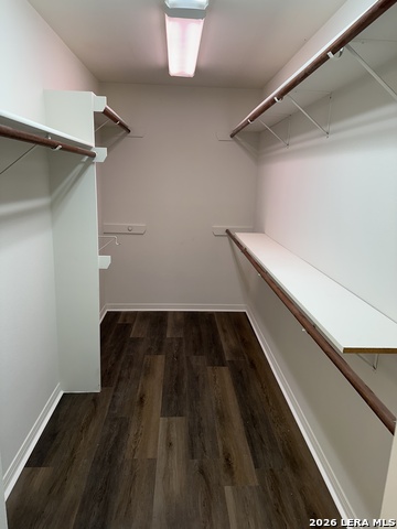 Image 12 of 18 For 10463 Trailway Oak