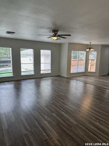 Image 9 of 18 For 10463 Trailway Oak