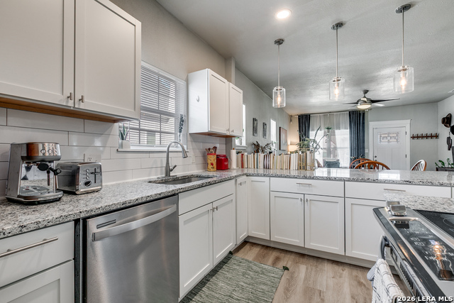 Image 10 of 25 For 1830 Magnolia W