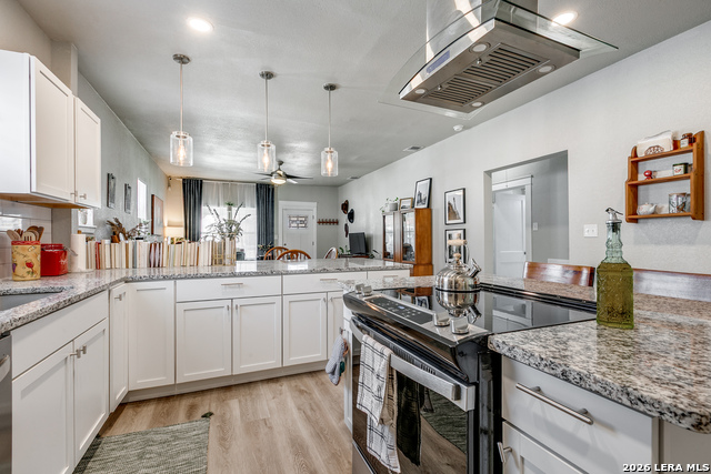 Image 11 of 25 For 1830 Magnolia W