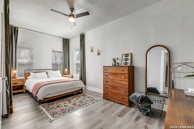 Image 15 of 25 For 1830 Magnolia W