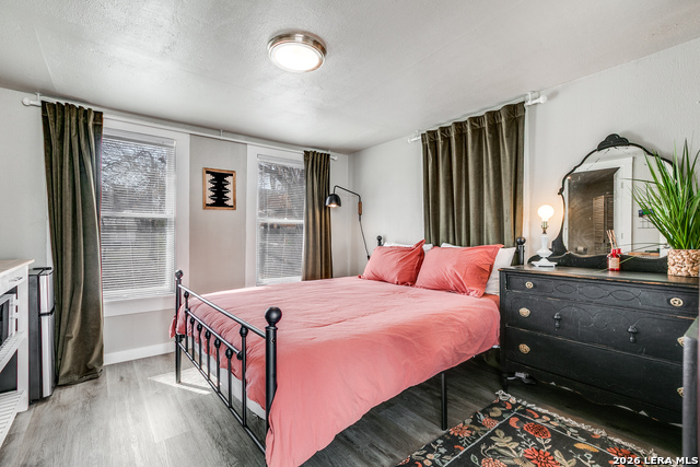 Image 19 of 25 For 1830 Magnolia W