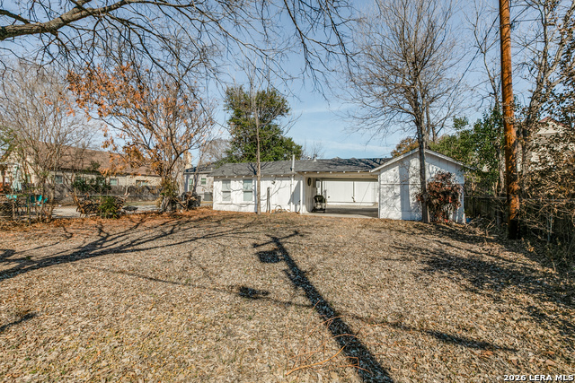 Image 24 of 25 For 1830 Magnolia W