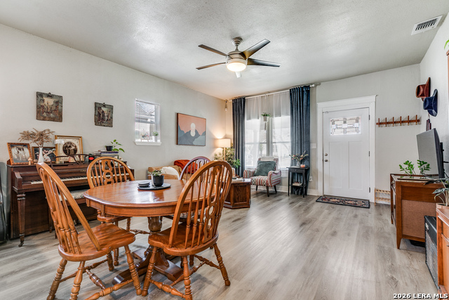 Image 7 of 25 For 1830 Magnolia W