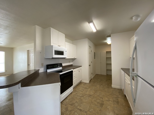 Image 4 of 10 For 119 Smith  B