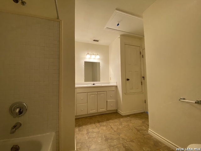 Image 8 of 10 For 119 Smith  B