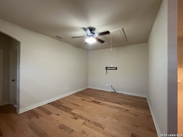 Image 30 of 55 For 5921 Whitby Rd  102