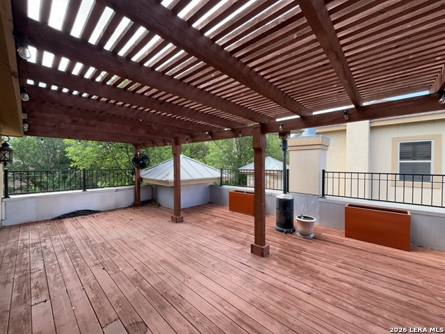 Image 41 of 55 For 5921 Whitby Rd  102