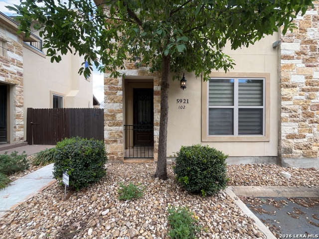 Image 47 of 55 For 5921 Whitby Rd  102