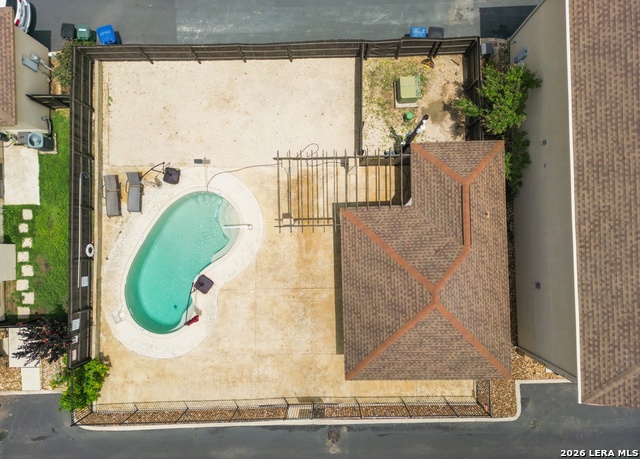 Image 49 of 55 For 5921 Whitby Rd  102