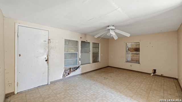 Image 6 of 20 For 510 Volunteer