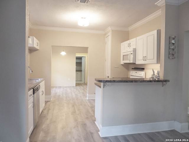 Image 7 of 27 For 1725 Craig W