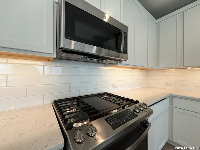 Image 12 of 40 For 1511 Sandalwood E 11