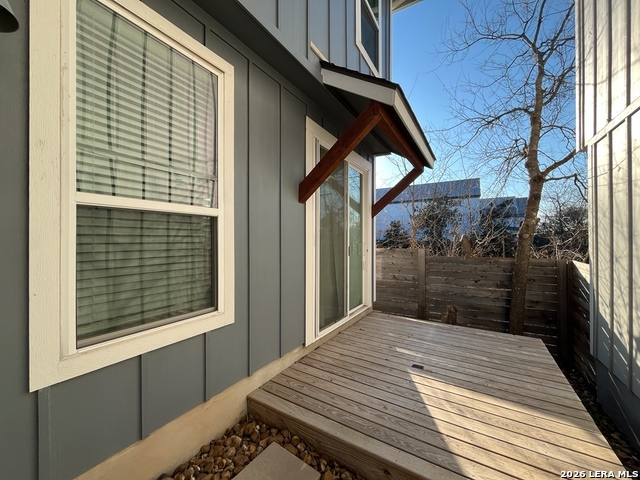 Image 28 of 40 For 1511 Sandalwood E 11