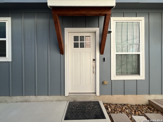 Image 30 of 40 For 1511 Sandalwood E 11