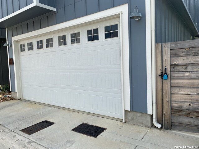 Image 36 of 40 For 1511 Sandalwood E 11