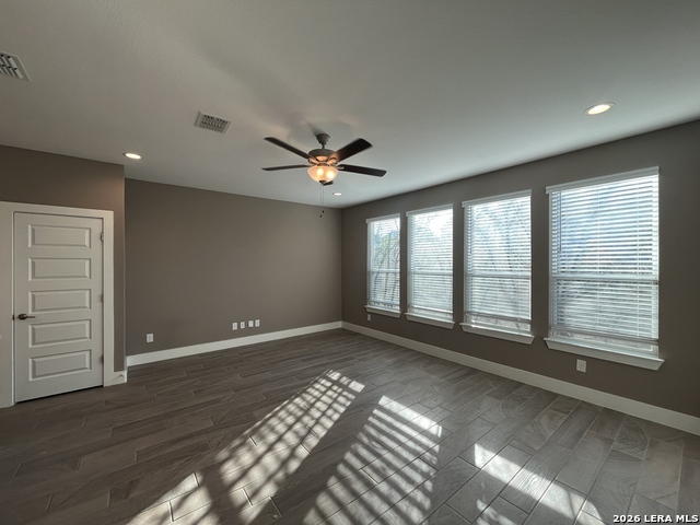 Image 7 of 40 For 1511 Sandalwood E 11