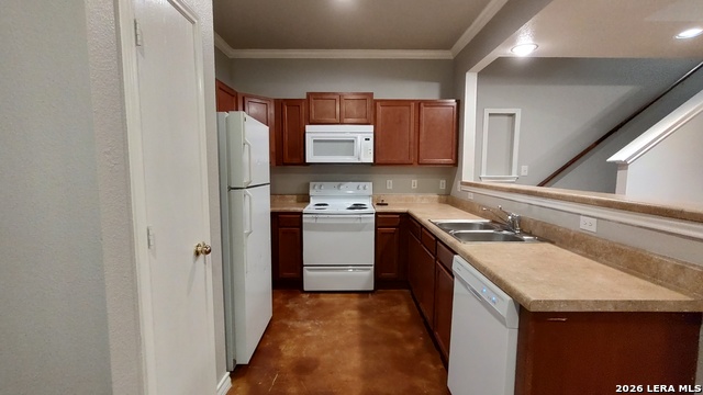 Image 7 of 14 For 5003 Summit Wood  4