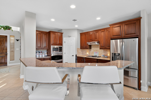 Image 10 of 38 For 18006 Maui Sands