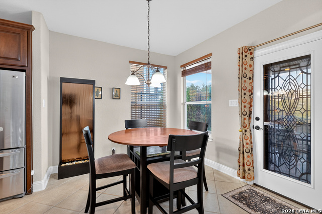 Image 9 of 38 For 18006 Maui Sands