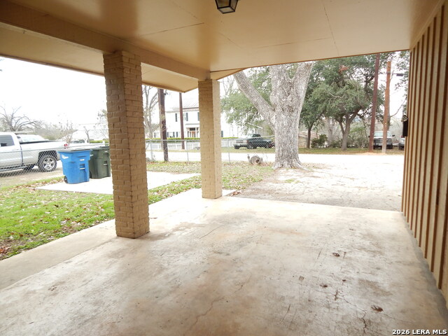 Image 8 of 16 For 923 Eikel  