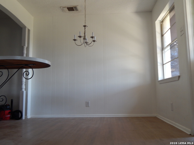 Image 14 of 18 For 1506 Eichen Rd