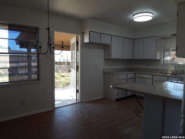 Image 15 of 18 For 1506 Eichen Rd