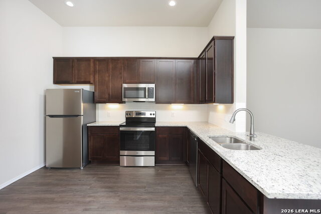 Image 7 of 26 For 636 Heathers Way