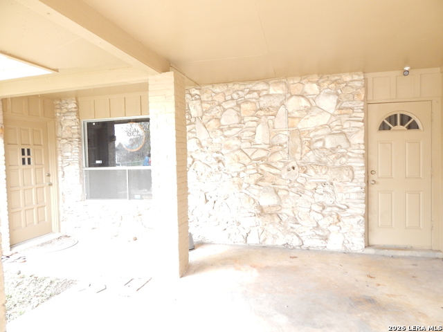 Image 3 of 11 For 921 Eikel St