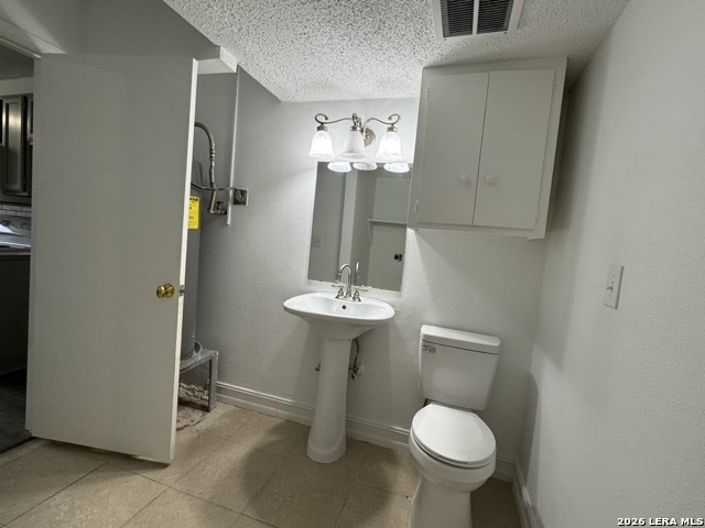 Image 15 of 45 For 6631 Spring Hurst