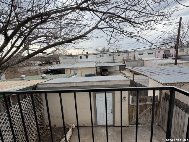 Image 23 of 45 For 6631 Spring Hurst