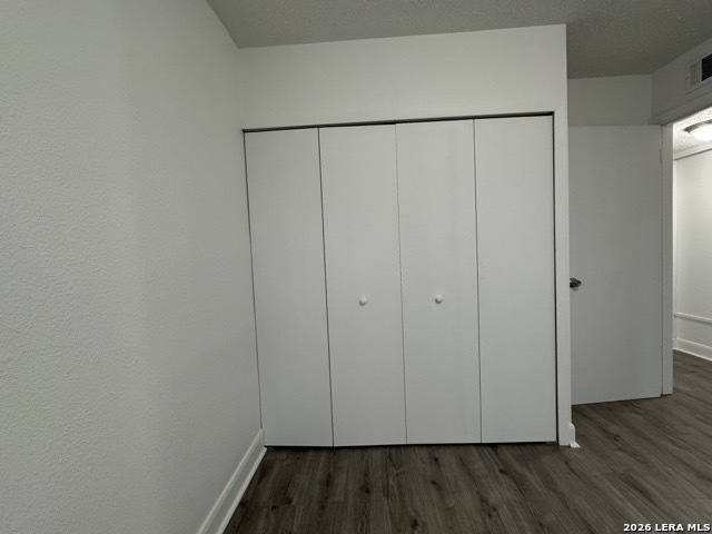 Image 31 of 45 For 6631 Spring Hurst